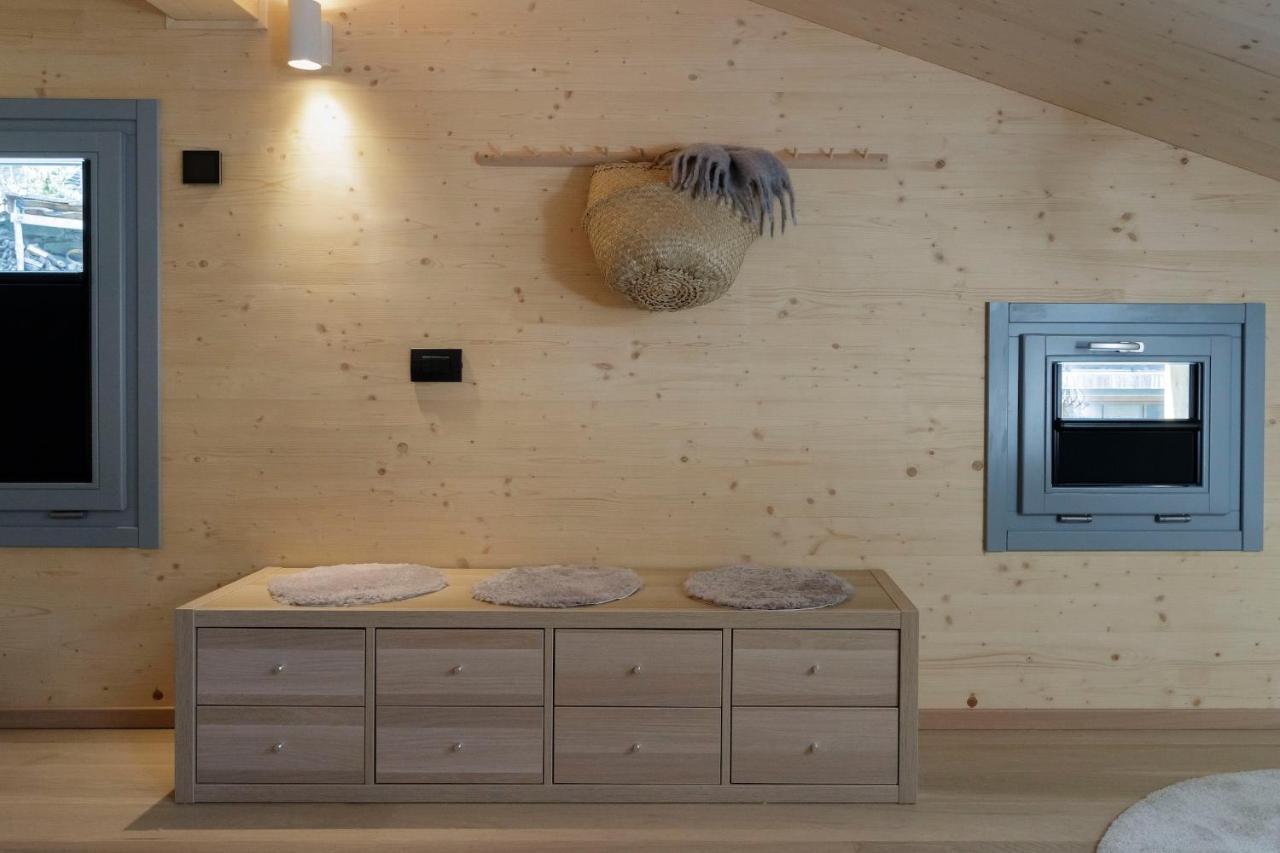 Hellochalet - Chalet Northern Lights - Family Ski Chalet With Garden Walking Distance Lift Valtournenche Exteriér fotografie