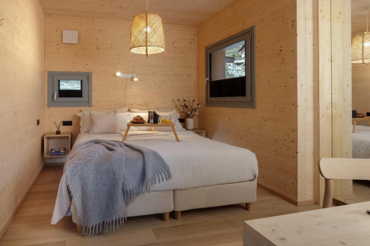 Hellochalet - Chalet Northern Lights - Family Ski Chalet With Garden Walking Distance Lift Valtournenche Exteriér fotografie